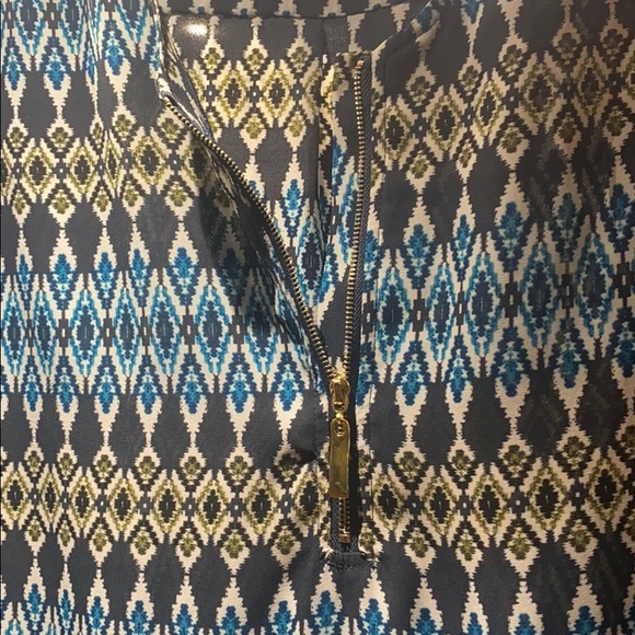 Blouse - Picture 2 of 5